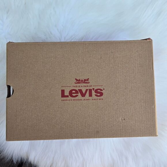 Levi's Shoes Women's Size 7 Brand New in Box - Picture 5 of 8